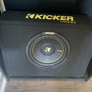 Kicker Speaker and Amp mounted
